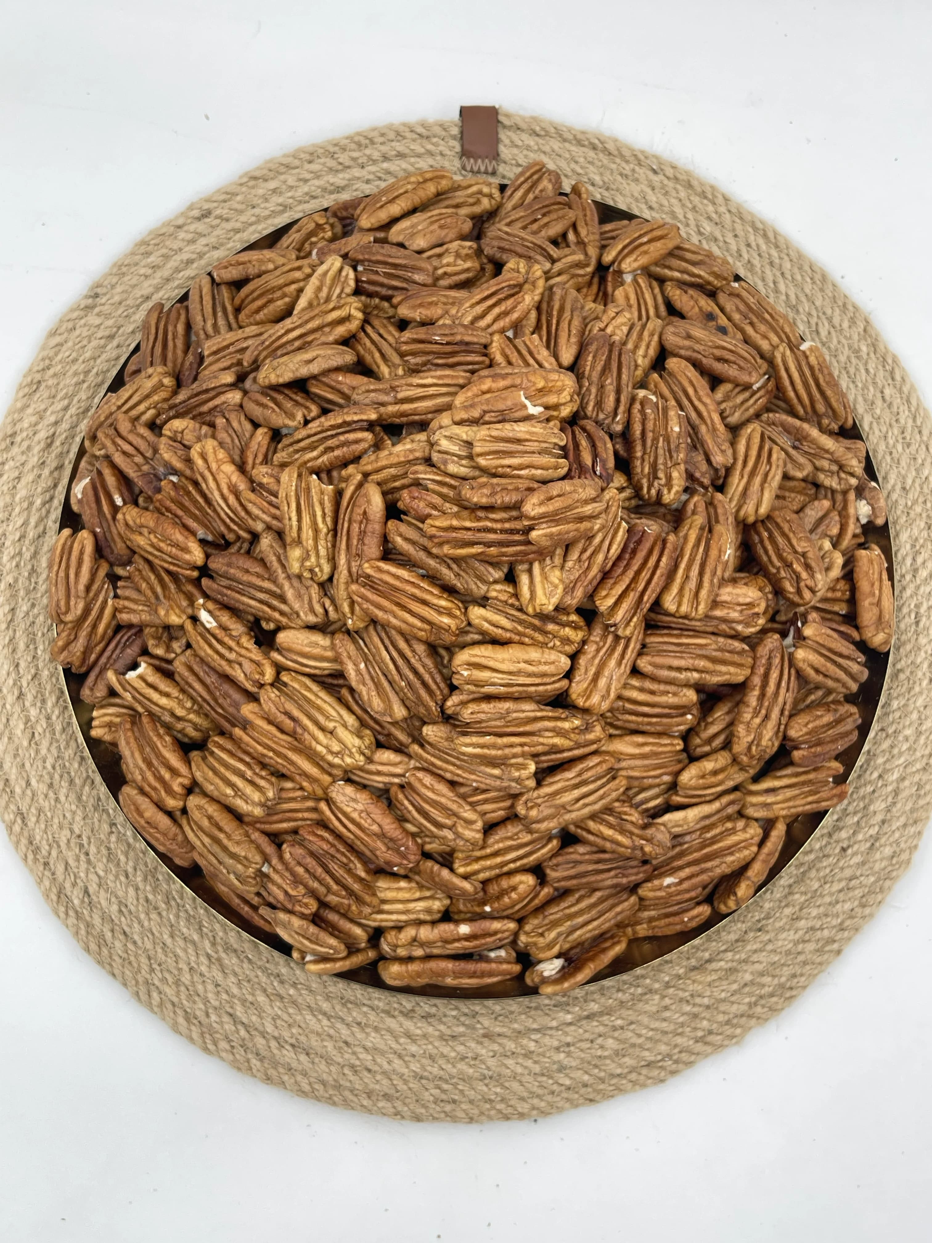 Shelled Pecan Halves thumbnail 3