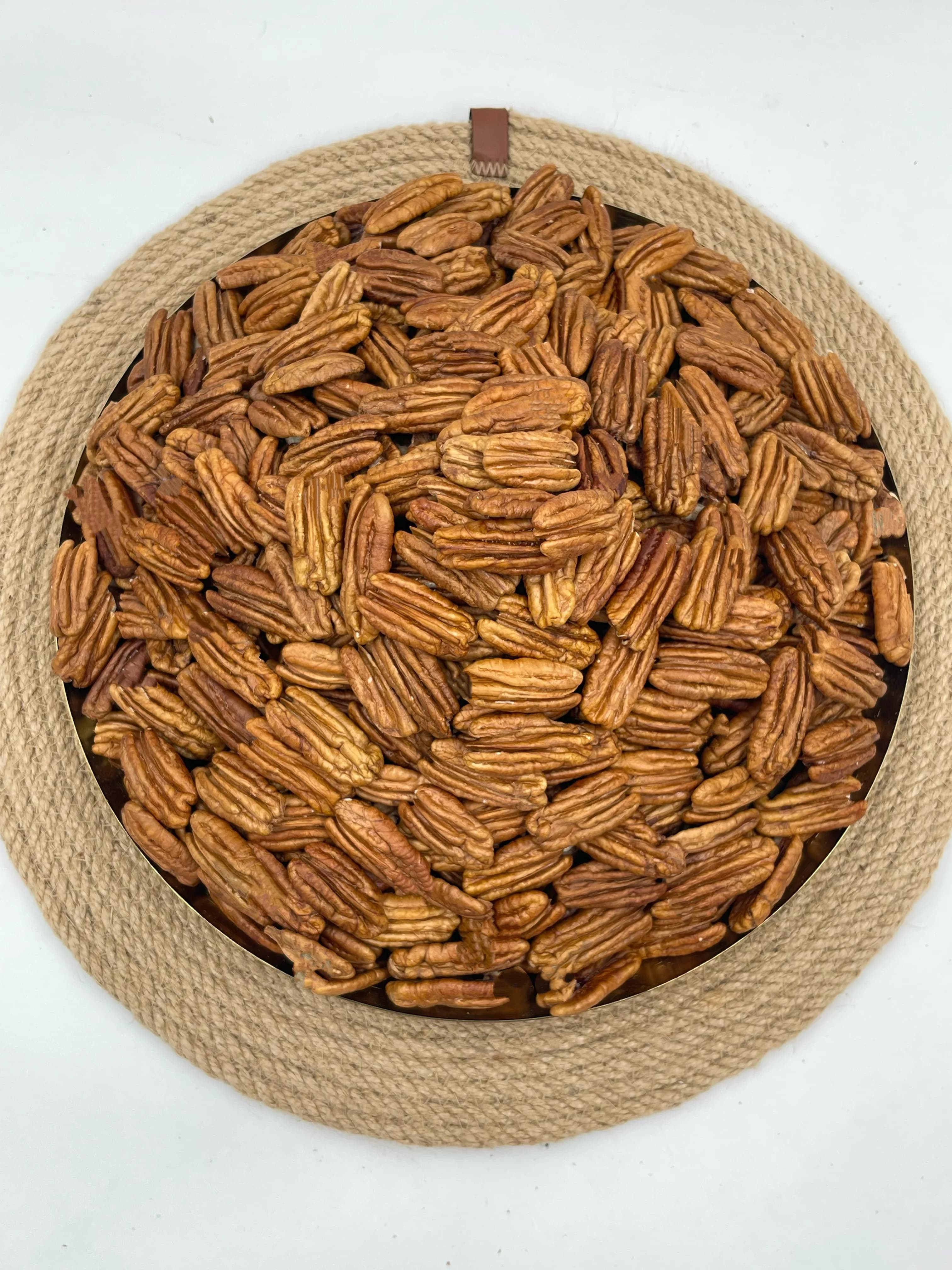 Shelled Pecan Halves thumbnail 5