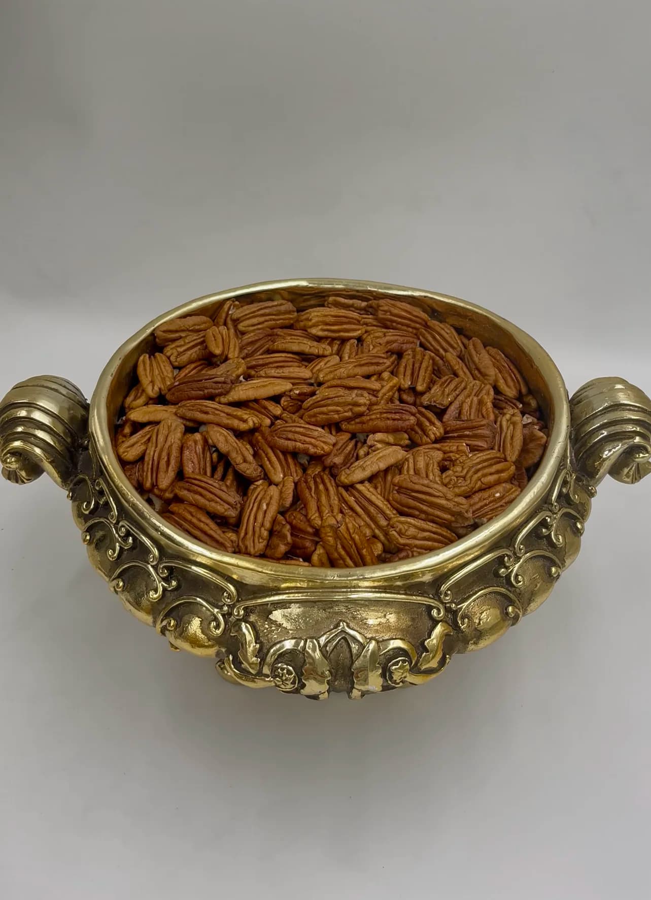 Shelled Pecan Halves thumbnail 8