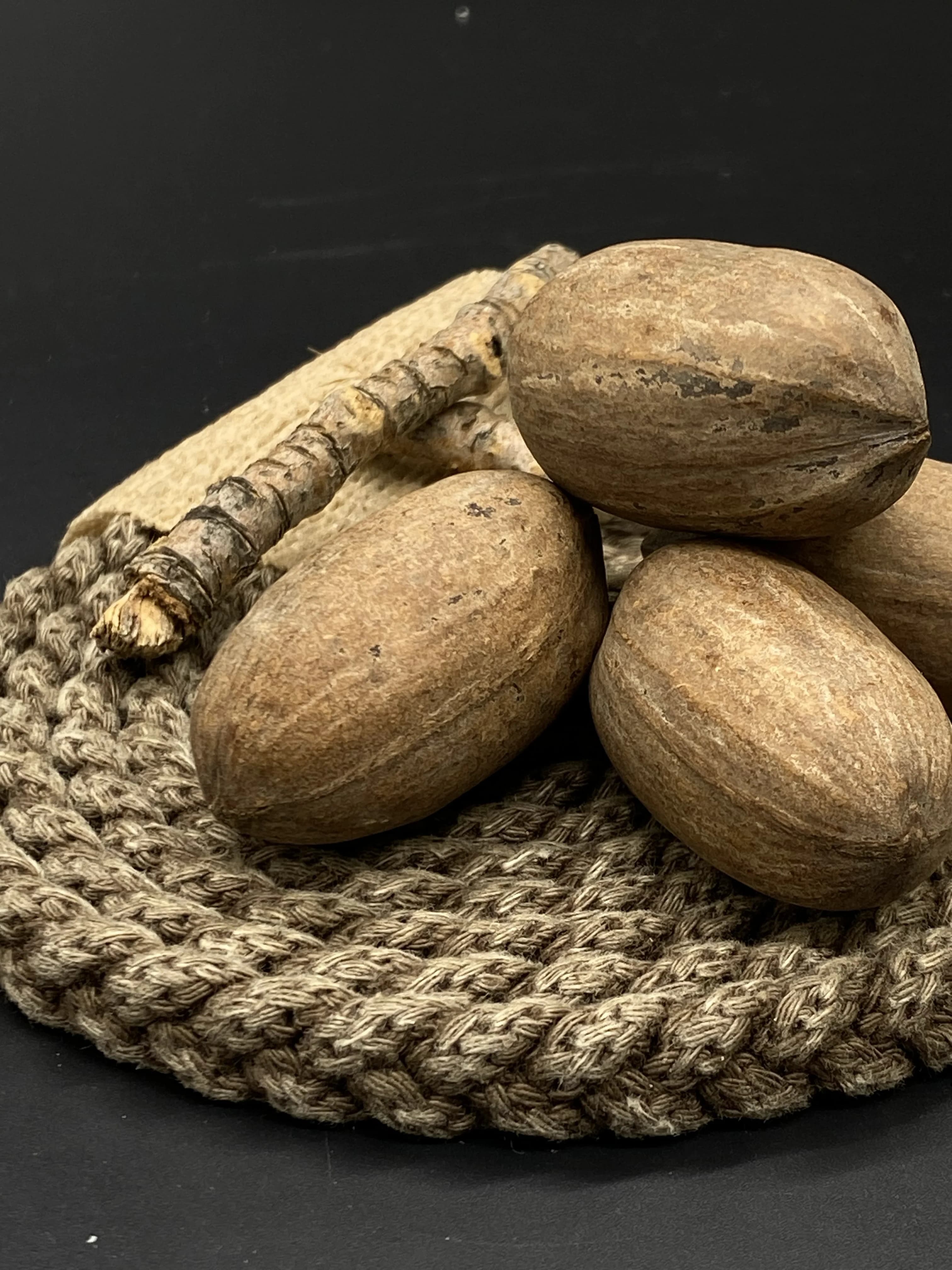 In-Shell Pecan Nuts thumbnail 5